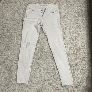 White old navy jeans